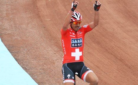 Cancellara breaks collar bone in Flanders fall