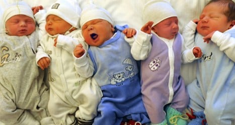 Swiss share of births out of wedlock doubles