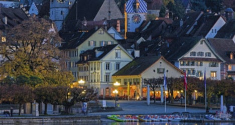Zug wants language laws waived for rich expats