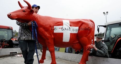 Blow to Swiss farmers as price of milk drops