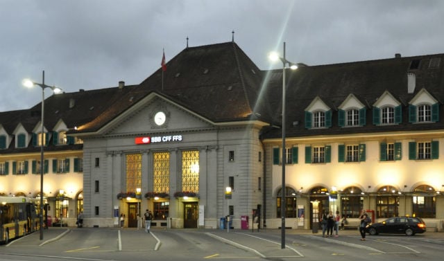 Five police injured during post-match riot in Switzerland