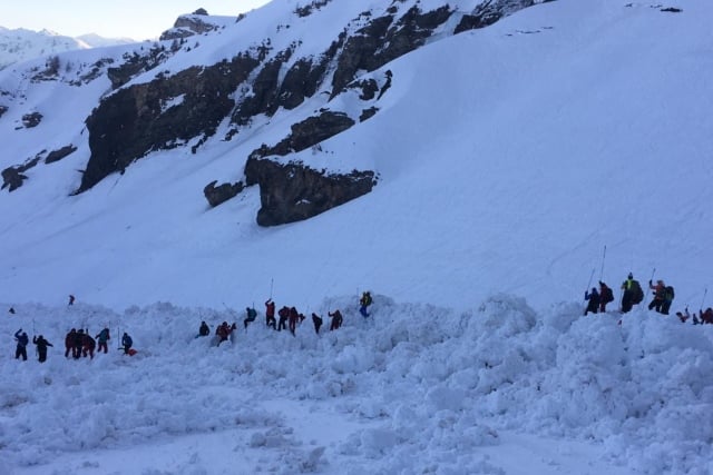 French ski patroller dies after avalanche in Switzerland’s Valais