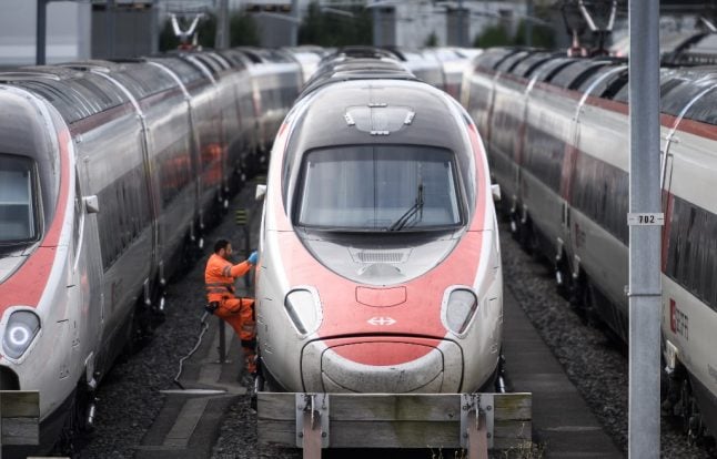 Swiss Federal Railways recruit train drivers from among passengers